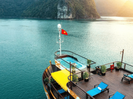 Le Vietnam avec la baie d'Halong