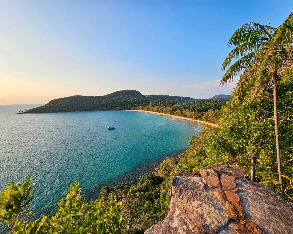 Plage de Koh Rong Samloem au Cambodge